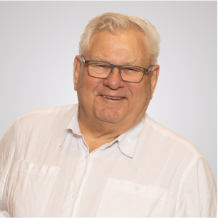 Earl Douglas, DDS,<br> MBA, BVAL